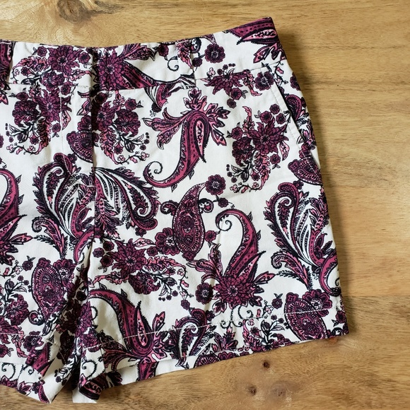 LOFT Pants - Loft Paisley Print Flat Front Shorts Cream Burg 4
